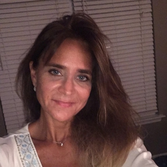 Meet your Posher, Kristyn - Picture 1 of 1